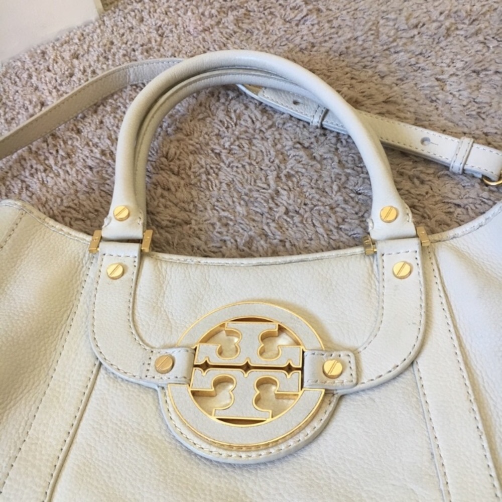 Tory Burch bag 💕💕 - Picture 3 of 5